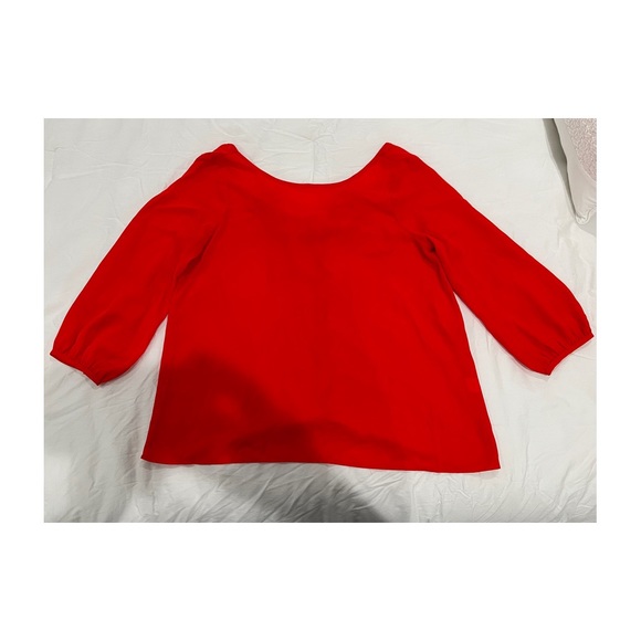 Blouse with back bow detail - Picture 2 of 4